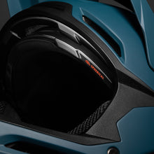 Load image into Gallery viewer, Giro Insurgent - Spherical MIPS