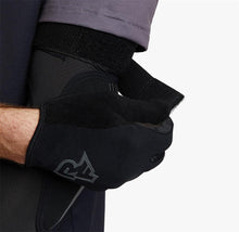 Load image into Gallery viewer, Indy_Elbow_Stealth_detail_3