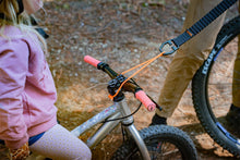Load image into Gallery viewer, KRS_Quick Fit MTB Tow Rope_Fitting 3
