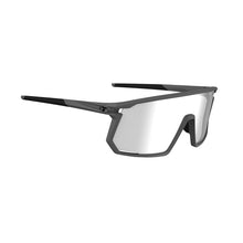 Load image into Gallery viewer, Tifosi Moab Sunglasses Matte Gunmetal with Light Night Fototec Lens

