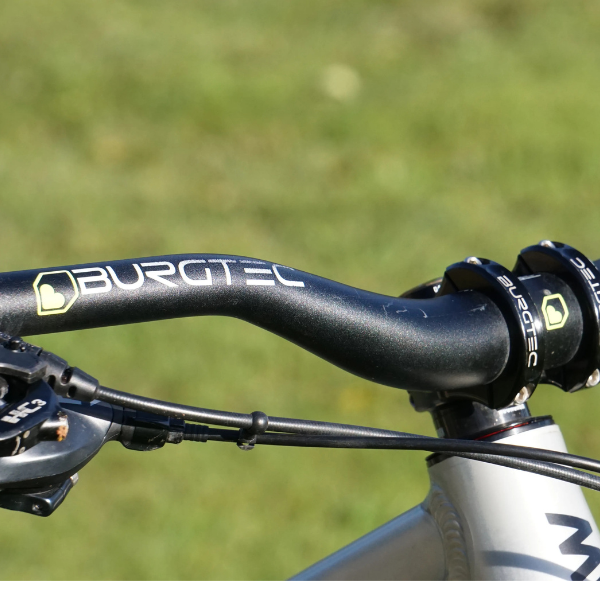 Burgtec RideWide ハンドルバー　DH カーボン　800㎜ Burgtec Dh Handlebars The Syndicate's Prototype DH Bars