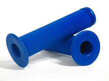 Load image into Gallery viewer, BLUE BMX GRIPS 7/8
