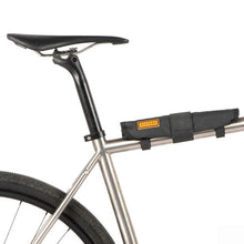 Load image into Gallery viewer, Hike A Bike Harness5 tn
